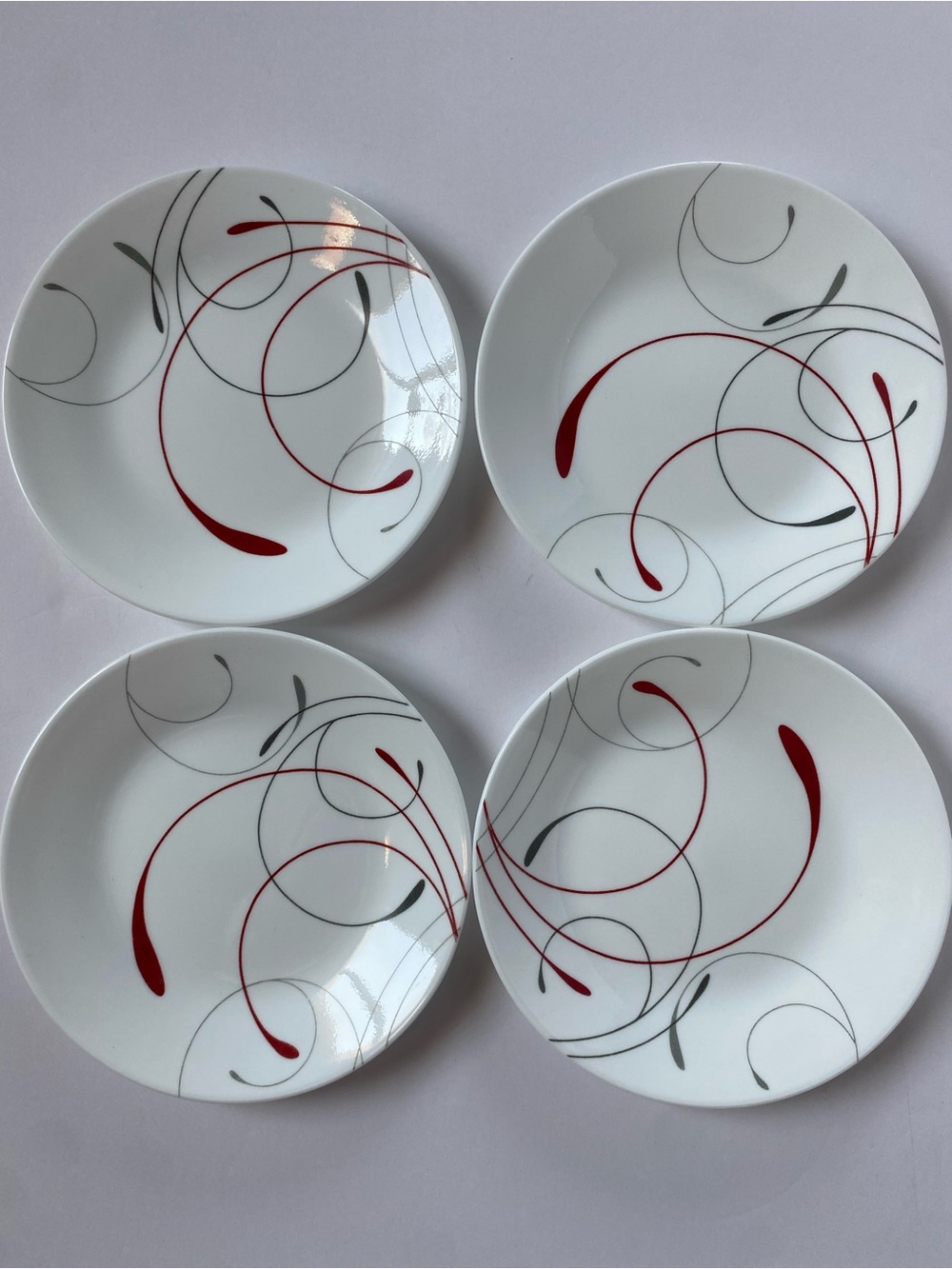 Corelle Splendor Bread Plates 6.75” Set Of 4 Red Gray Swirls Dessert Snack Salad